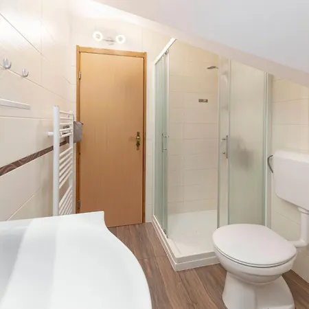 Апартаменты Apartma Kosnik *