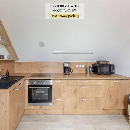 Apartma Kosnik 보히니