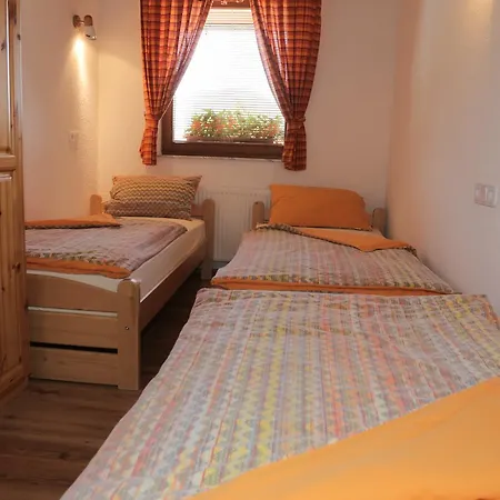 Apartma Kosnik Apartment *