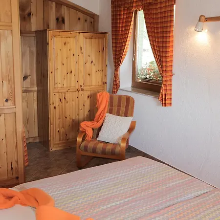 Apartma Kosnik Apartment *
